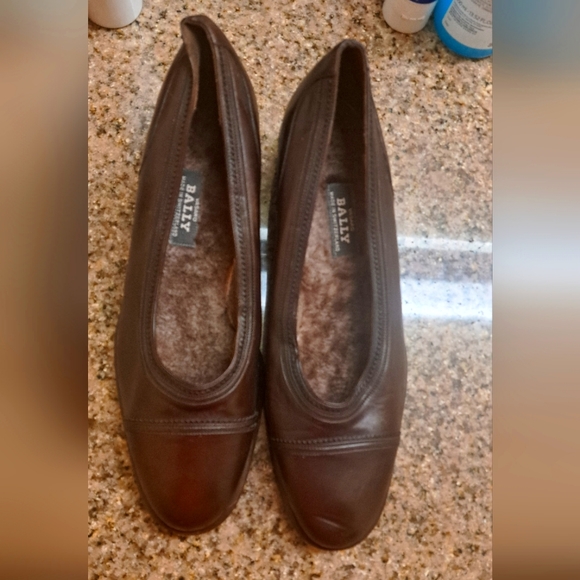 Bally Vasano Brown Leather women's pumps - Picture 1 of 8